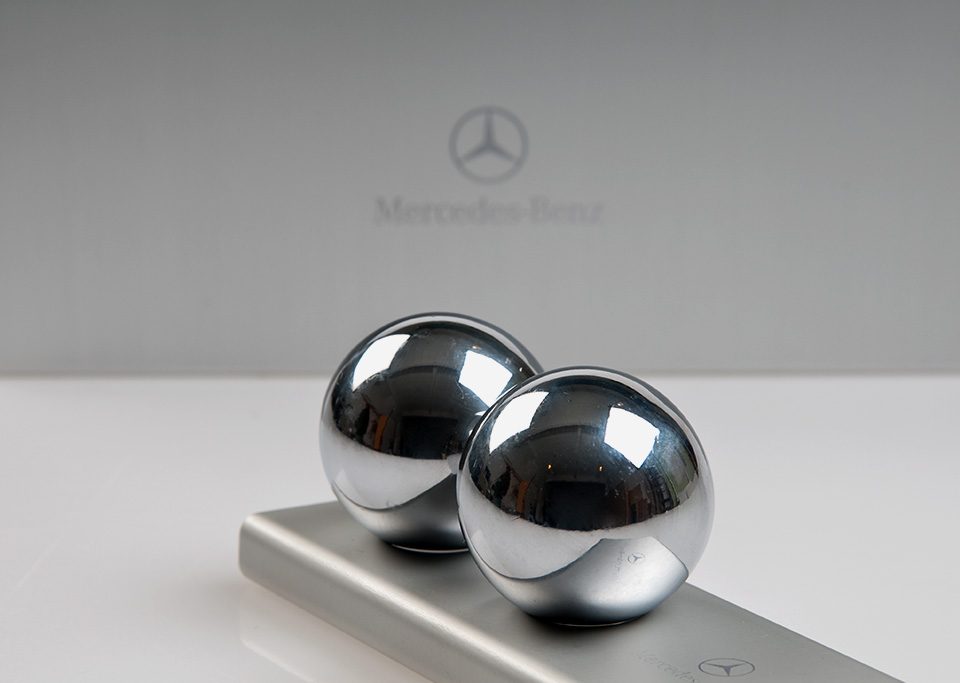MERCEDES BENZ